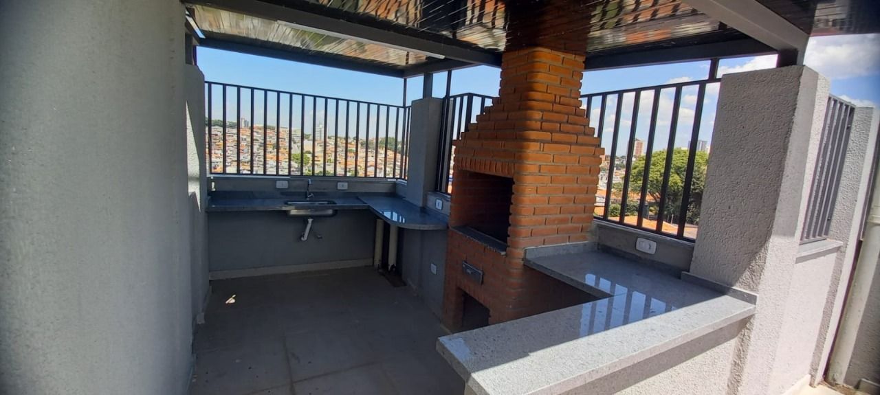 Churrasqueira gourmet com vista panorâmica